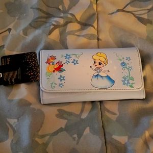 Cinderella Loungely Wallet